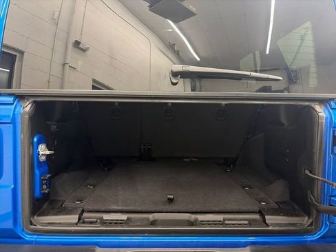 Certified 2025 Jeep Wrangler Sahara image 27