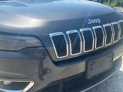 Used 2021 Jeep Cherokee Limited image 21