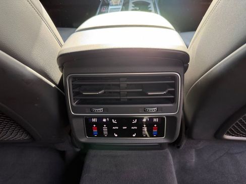 Used 2023 Audi Q8 Premium Plus w/ Premium Plus Package image 34
