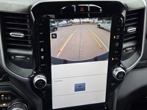 Certified 2024 RAM 2500 Big Horn w/ Level 2 Equipment Group image 19