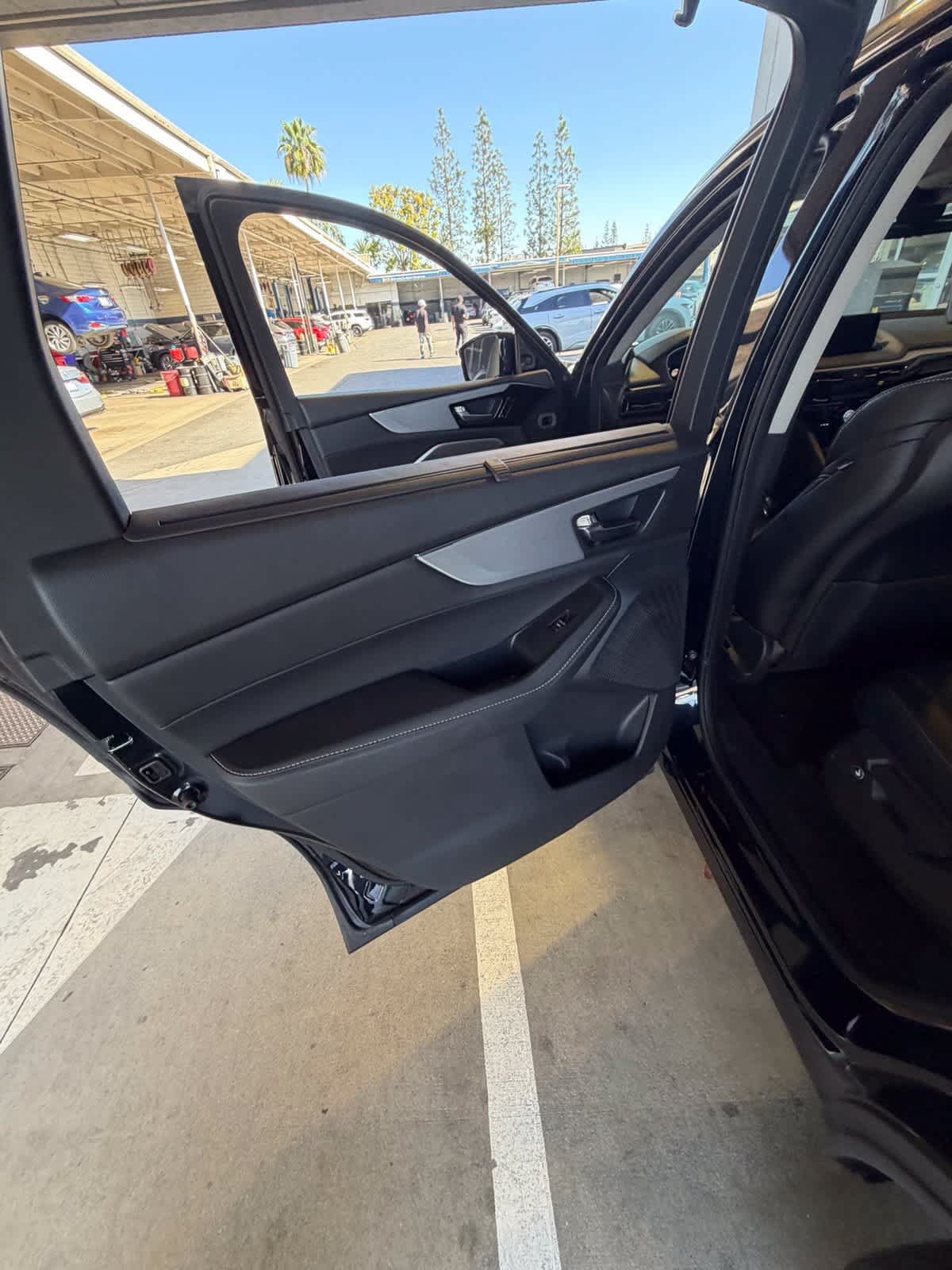 Used 2024 Acura MDX w/ Technology Package FWD image 18