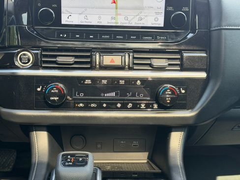 Used 2022 Nissan Pathfinder SL w/ SL Premium Package FWD image 45