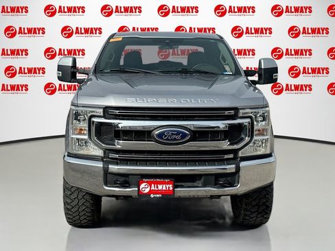 Used 2021 Ford F250 XLT image 2