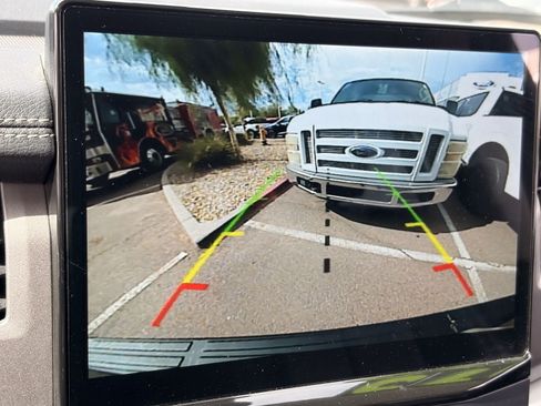 Used 2022 Ford Expedition XLT AWD/4WD image 27