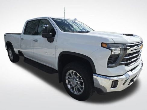 Used 2025 Chevrolet Silverado 2500 LTZ w/ LTZ Premium Package image 1