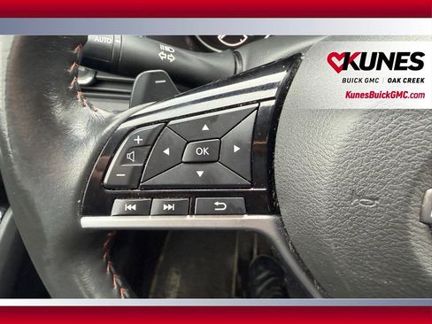 Used 2023 Nissan Altima 2.5 SR w/ SR Premium Package FWD image 10