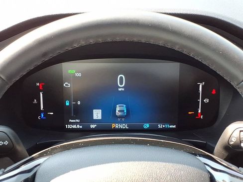 Used 2025 Ford Escape SE FWD image 21
