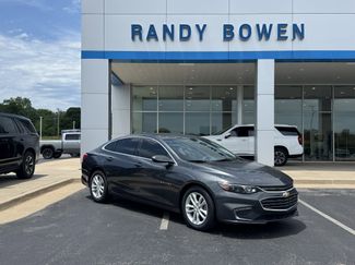 Used 2017 Chevrolet Malibu LT FWD video 1
