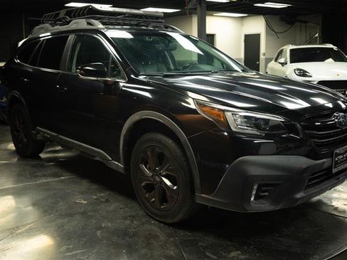 Used 2020 Subaru Outback Onyx Edition XT AWD/4WD image 5