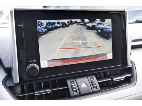 Used 2025 Toyota RAV4 XLE Premium FWD image 25