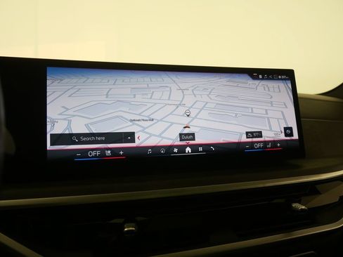 Used 2024 BMW X5 M60i AWD/4WD image 17