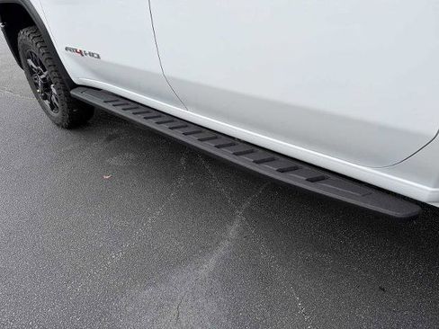 New 2026 GMC Sierra 2500 AT4 image 33