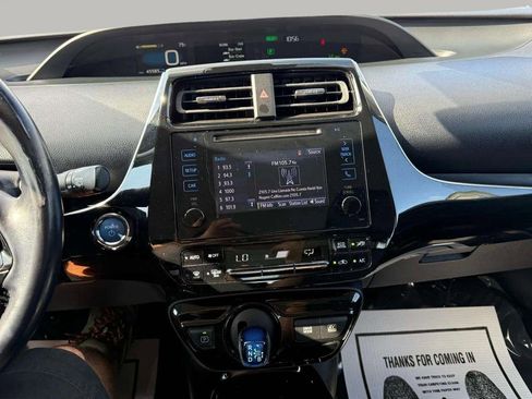 Used 2019 Toyota Prius XLE image 15
