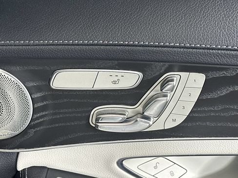 Used 2017 Mercedes-Benz C 300 4MATIC Sedan image 16