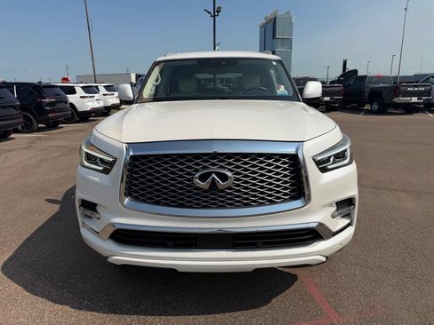 Used 2018 INFINITI QX80 2WD w/ Driver Assistance Package image 10