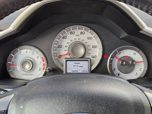 Used 2014 Honda Pilot Touring image 23