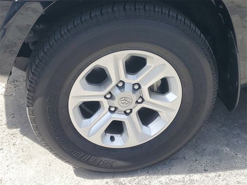 Used 2024 Toyota 4Runner SR5 image 4