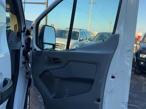 Used 2017 Ford Transit 350 XLT image 11