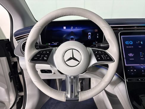Used 2023 Mercedes-Benz EQE 350+ Sedan image 17
