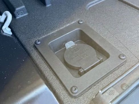 Used 2026 Toyota Tundra Platinum image 17