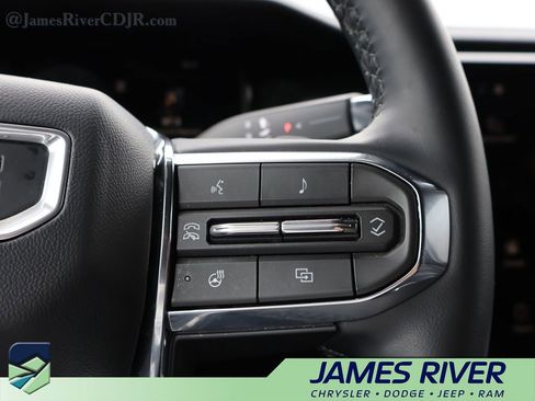 Used 2026 GMC Acadia Elevation w/ Elevation Premium Package image 29