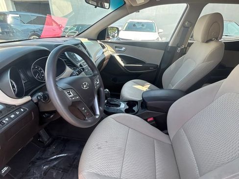 Used 2017 Hyundai Santa Fe Sport FWD image 12