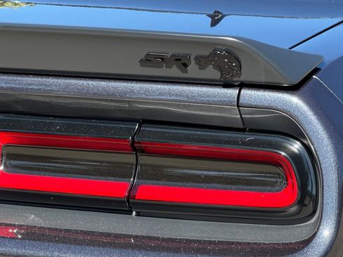 Used 2016 Dodge Challenger SRT Hellcat RWD image 26