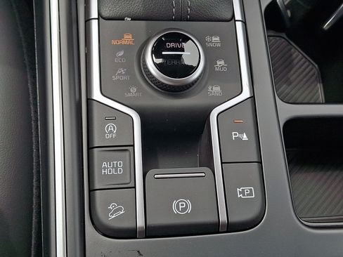 New 2026 Kia Sorento S AWD/4WD image 17