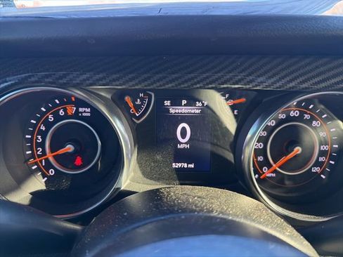 Used 2020 Jeep Gladiator Sport w/ Quick Order Package 24S image 11