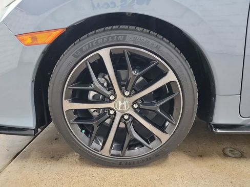 Used 2020 Honda Civic Sport image 14