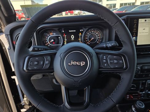 New 2026 Jeep Wrangler Unlimited Rubicon image 18