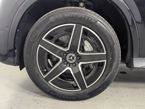 Used 2023 Mercedes-Benz GLC 300 image 8