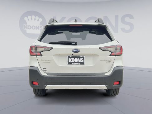 Used 2023 Subaru Outback Limited XT image 5