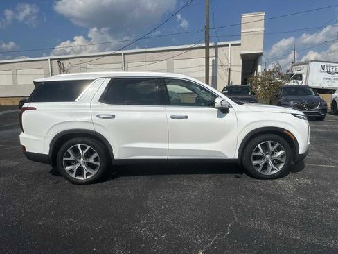 Certified 2022 Hyundai Palisade SEL w/ 8P Bench Seat Package image 5