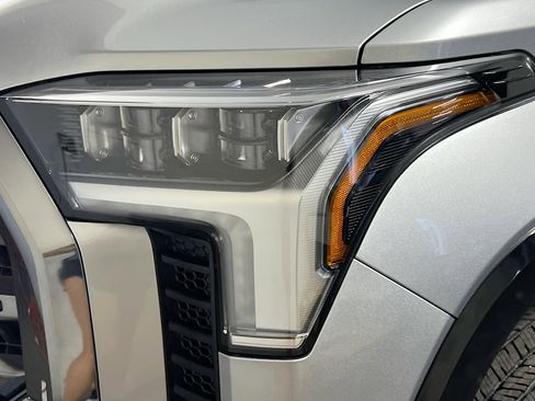 New 2026 Toyota Tundra Platinum AWD/4WD image 11