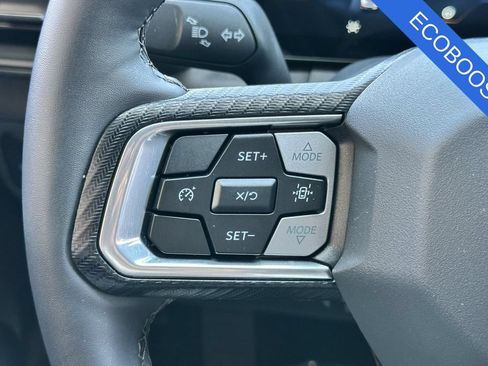 Used 2025 Ford Mustang Coupe RWD image 26