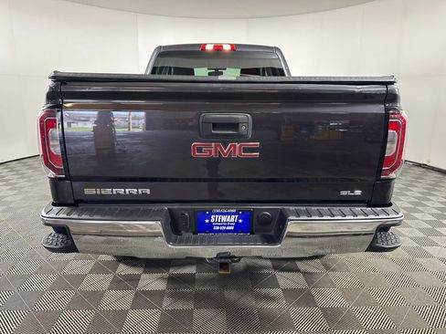 Used 2015 GMC Sierra 1500 SLE w/ SLE Value Package AWD/4WD image 4