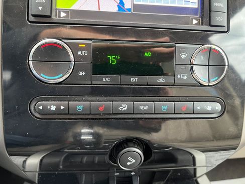 Used 2014 Ford Expedition Limited w/ Equipment Group 301A AWD/4WD image 44