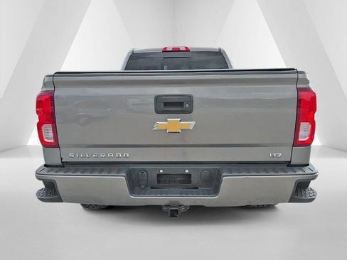 Used 2017 Chevrolet Silverado 1500 LTZ Z71 AWD/4WD image 6