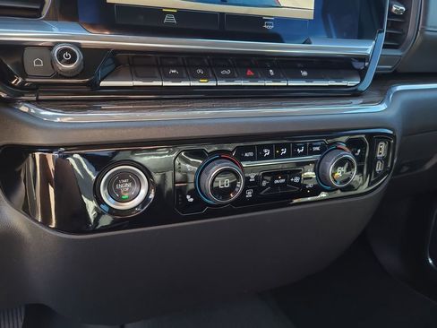 Used 2024 Chevrolet Silverado 1500 RST image 24