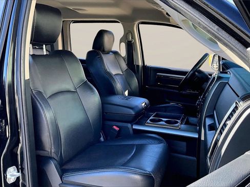 Certified 2015 RAM 1500 Sport w/ Convenience Group image 22