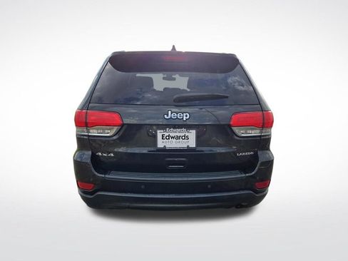 Used 2016 Jeep Grand Cherokee Laredo w/ Quick Order Package 23E AWD/4WD image 4