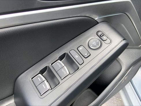 New 2026 Acura Integra FWD image 13