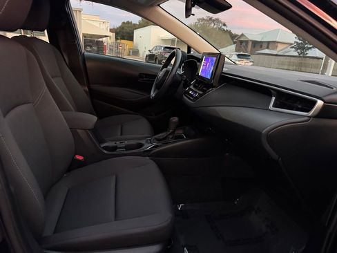 Used 2023 Toyota Corolla LE image 27