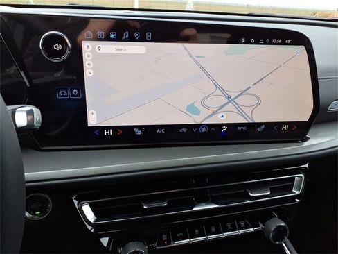 New 2026 Chevrolet Traverse LT w/ Driver Confidence Package image 14