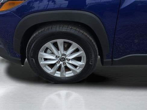 Used 2023 Toyota Corolla Cross LE FWD image 26