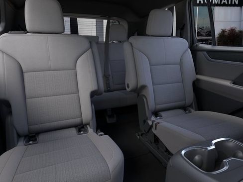 New 2026 GMC Acadia Elevation FWD image 17
