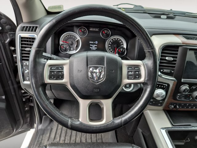 Used 2015 RAM 1500 Laramie w/ Convenience Group AWD/4WD image 13