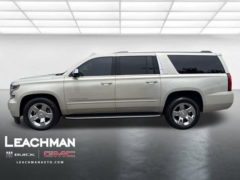 Used 2016 Chevrolet Suburban LTZ AWD/4WD image 7