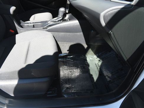 Certified 2024 Toyota Corolla LE image 25